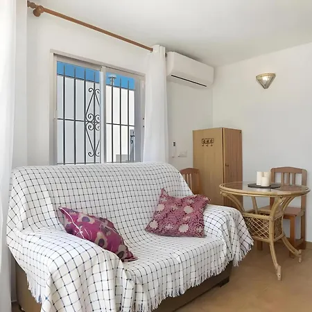 Con Piscina Compartida Cerca Del Centro