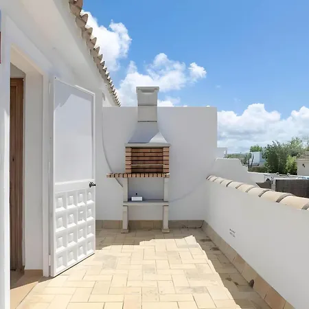 Apartment Con Piscina Compartida Cerca Del Centro